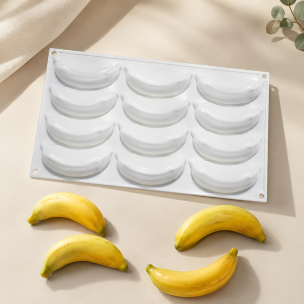 12 Cavity Banana Silicone Mold Chocolate Candy Jelly Soap Wax Resin Mold
